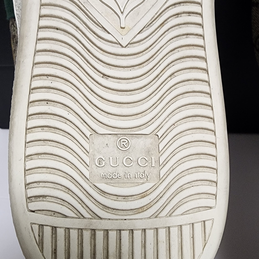 Gucci Monogram Sneakers with Red and Green Accents - Picture 6 of 8